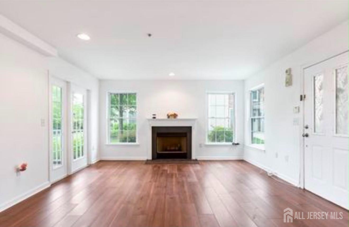 106 Chariot Court Piscataway NJ 08854