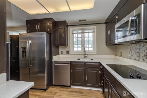 217 Mayflower Way Monroe NJ 08831