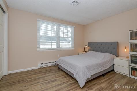 217 Mayflower Way Monroe NJ 08831