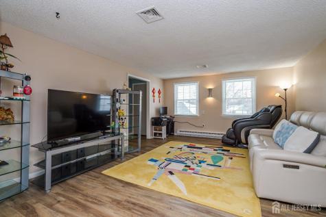 217 Mayflower Way Monroe NJ 08831
