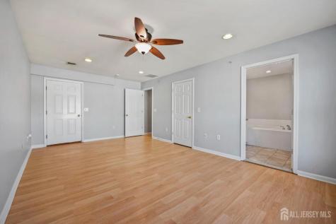 189 Sunshine Drive Piscataway NJ 08854