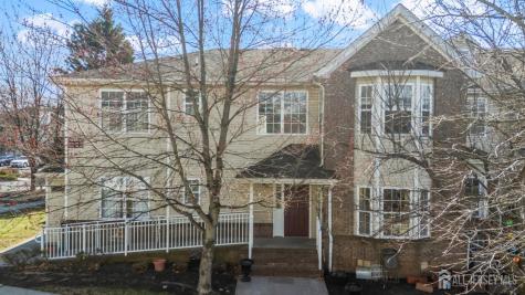189 Sunshine Drive Piscataway NJ 08854