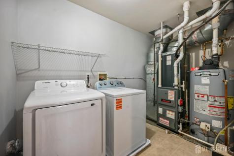 189 Sunshine Drive Piscataway NJ 08854