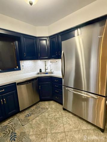8 Teaberry Drive Edison NJ 08820