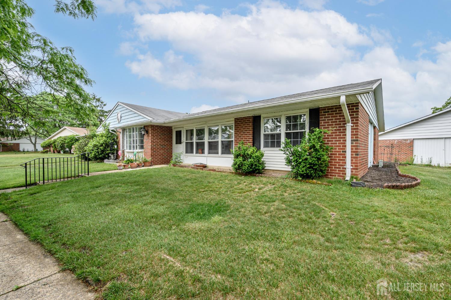 1270-B Argyll Circle Lakewood NJ 08701