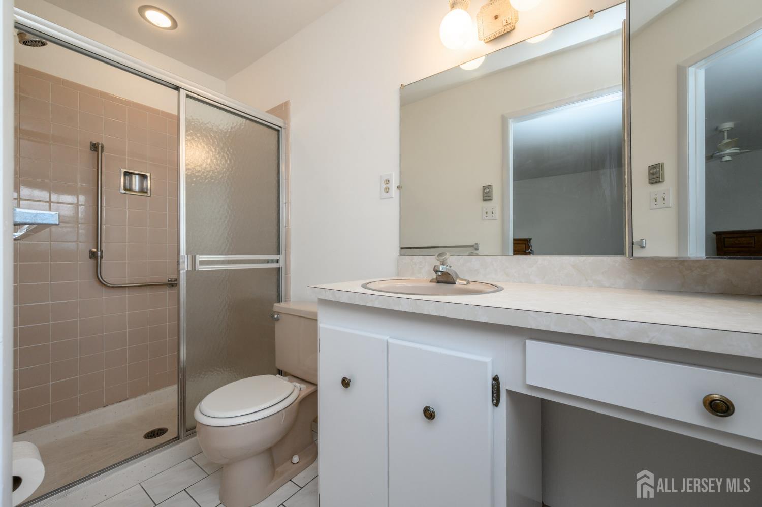 1270-B Argyll Circle Lakewood NJ 08701