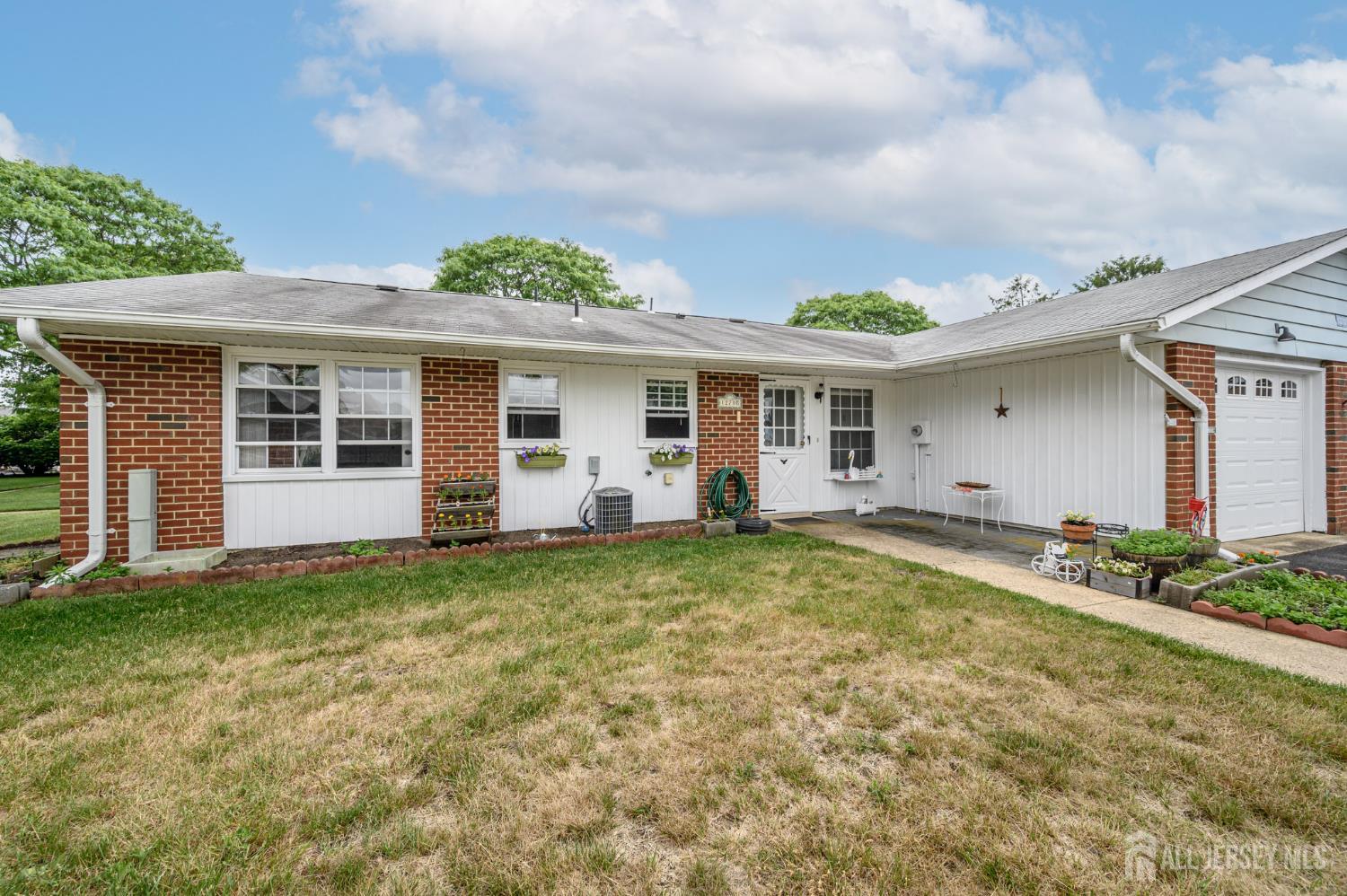 1270-B Argyll Circle Lakewood NJ 08701