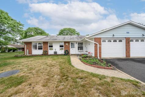 1270-B Argyll Circle Lakewood NJ 08701