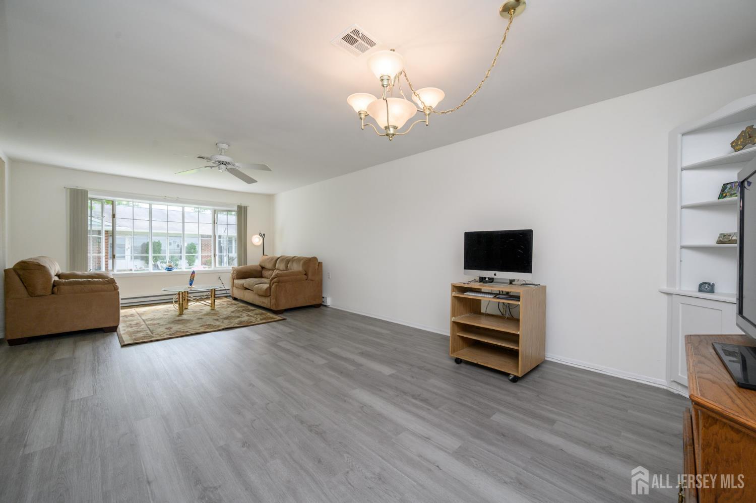 1270-B Argyll Circle Lakewood NJ 08701