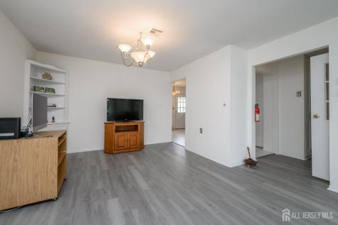 1270-B Argyll Circle Lakewood NJ 08701