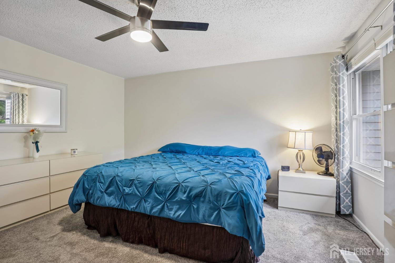 37 Upperbrook Court Sayreville NJ 08859