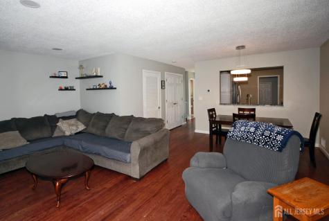 37 Upperbrook Court Sayreville NJ 08859