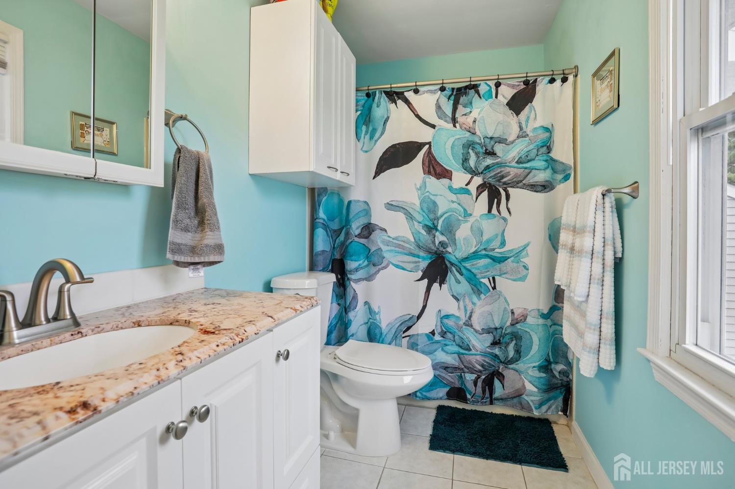 37 Upperbrook Court Sayreville NJ 08859