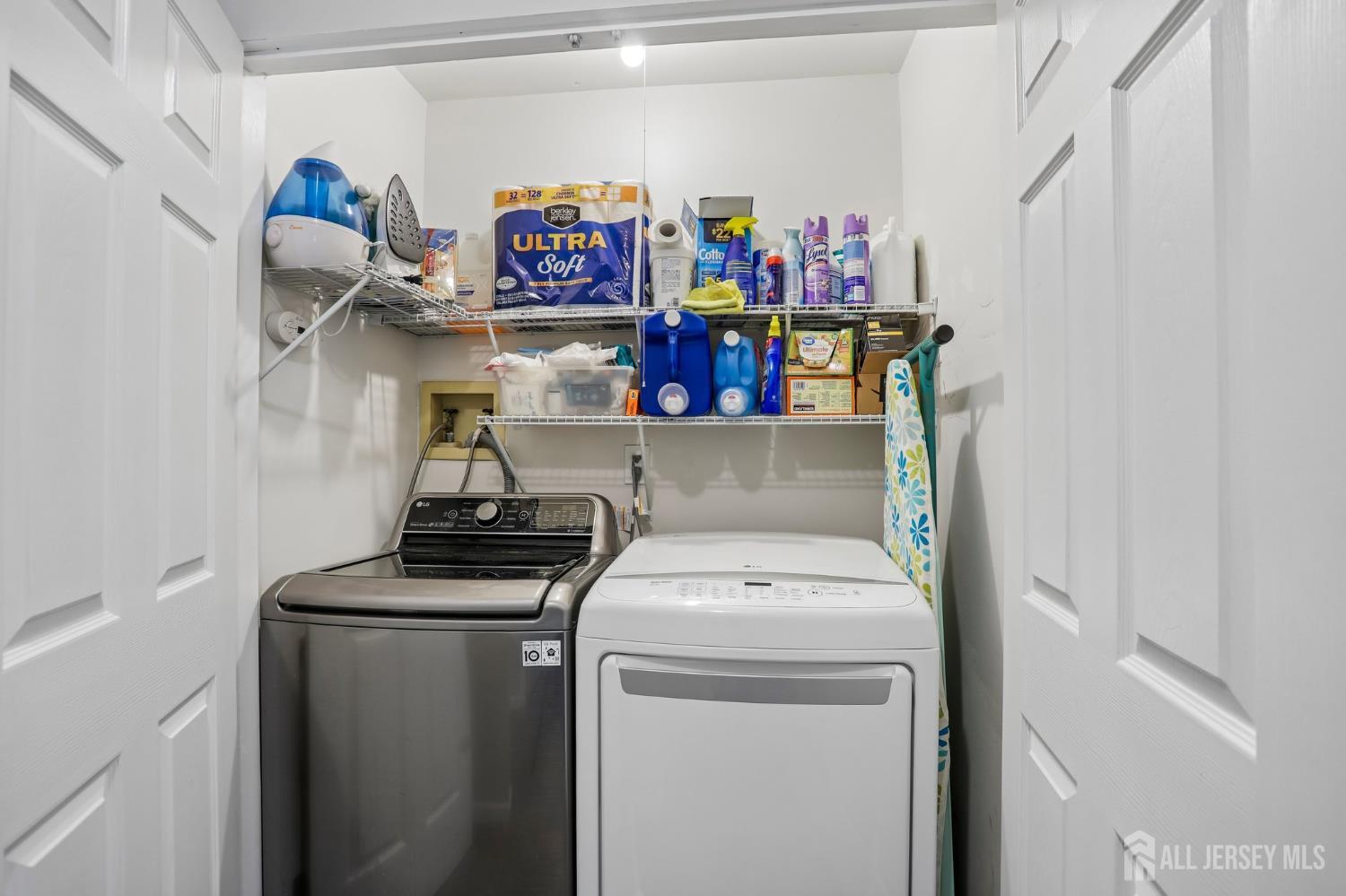 37 Upperbrook Court Sayreville NJ 08859