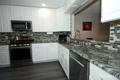 37 Upperbrook Court Sayreville NJ 08859