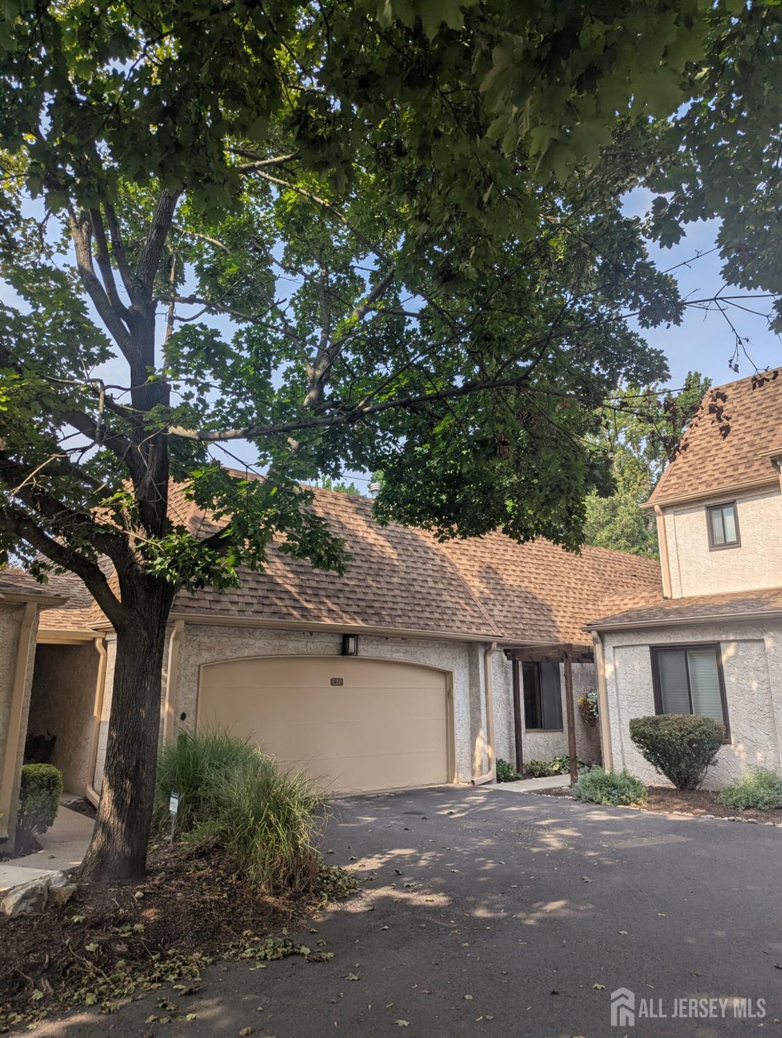 120 Park Gate Drive Edison NJ 08820