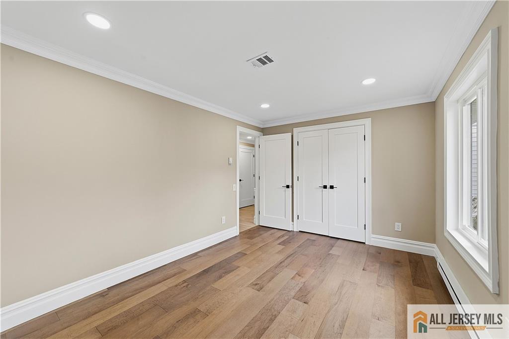 66 Essex Road Monroe NJ 08831