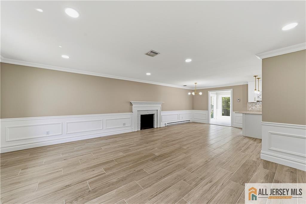 66 Essex Road Monroe NJ 08831
