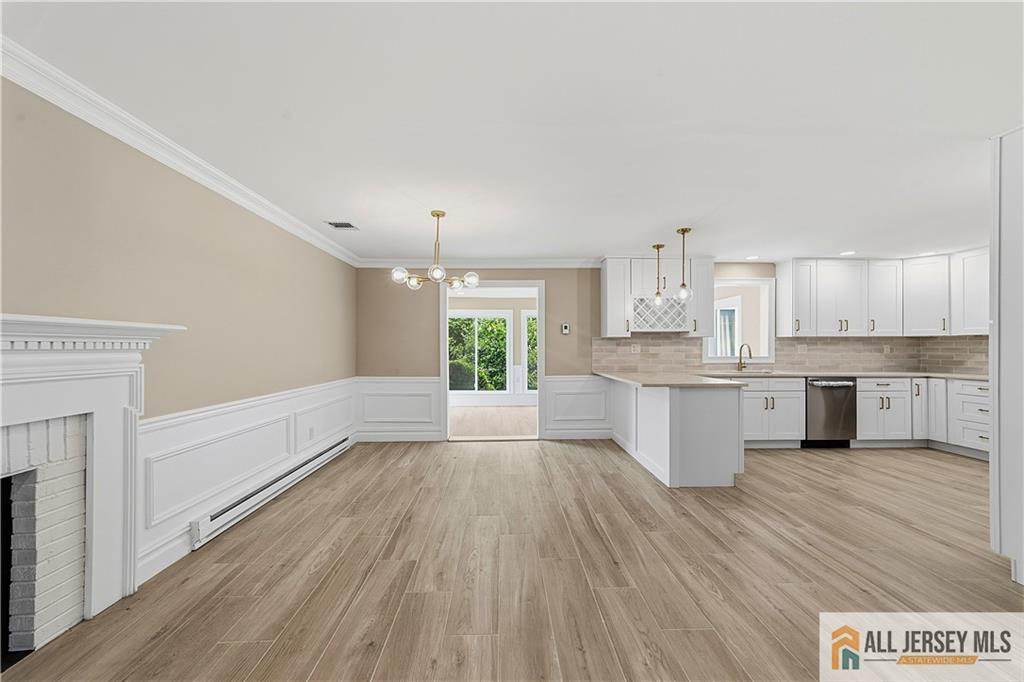 66 Essex Road Monroe NJ 08831