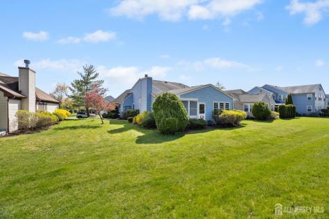 14 Dorchester Drive Monroe NJ 08831