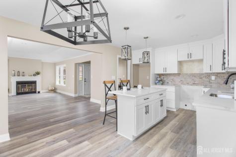 14 Dorchester Drive Monroe NJ 08831