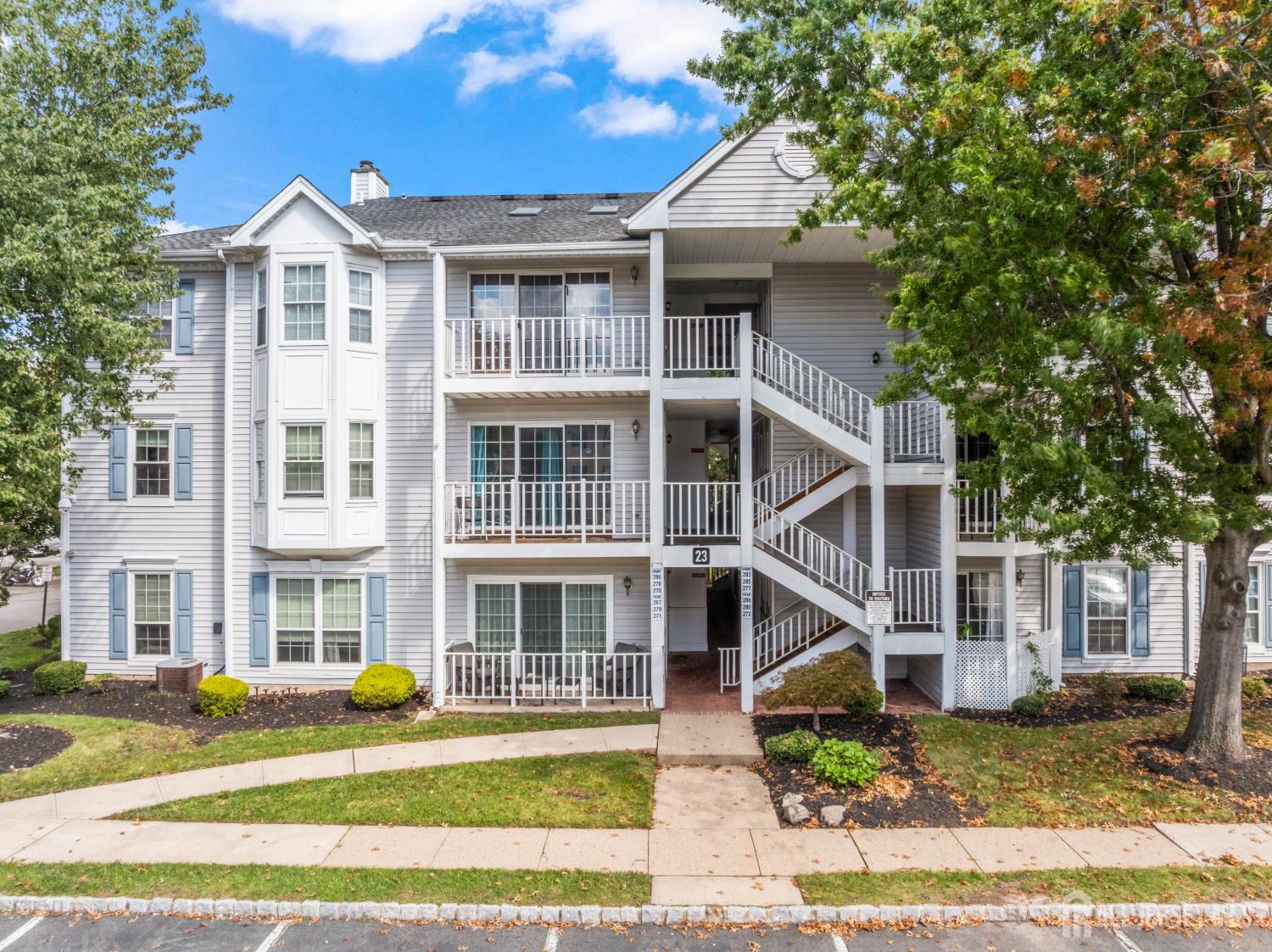 271 Kempsey Drive North Brunswick NJ 08902