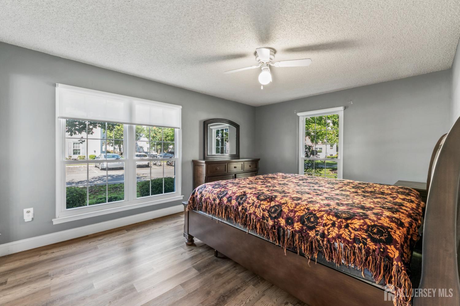271 Kempsey Drive North Brunswick NJ 08902