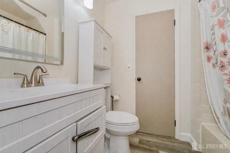 301 Palombi Court East Brunswick NJ 08816