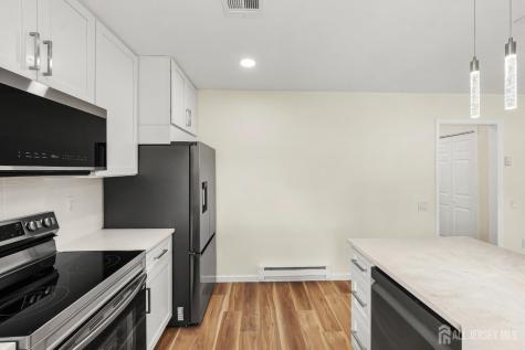 419-B Andover Drive Monroe NJ 08831