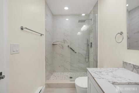 419-B Andover Drive Monroe NJ 08831
