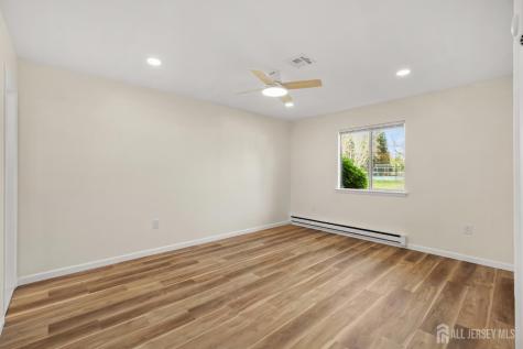 419-B Andover Drive Monroe NJ 08831