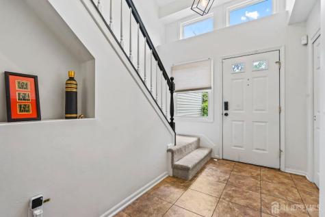 105 Lloyd Court East Brunswick NJ 08816