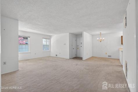 318 Wycoff Way W East Brunswick NJ 08816