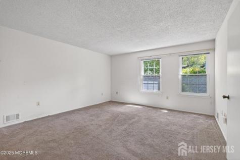 318 Wycoff Way W East Brunswick NJ 08816