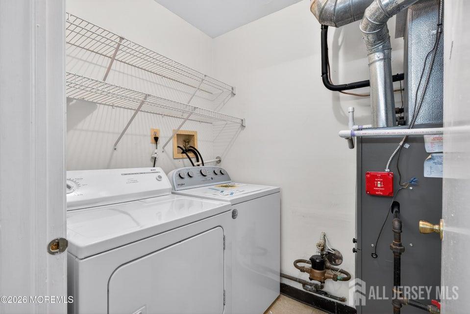 318 Wycoff Way W East Brunswick NJ 08816