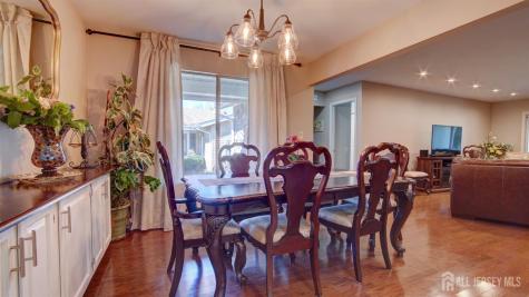 371-A Duranta Plaza Monroe NJ 08831