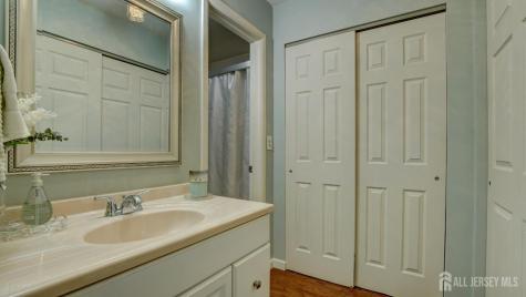371-A Duranta Plaza Monroe NJ 08831
