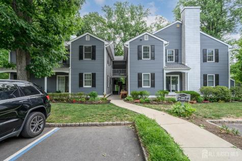 28 Countryside Drive Bernards NJ 07920