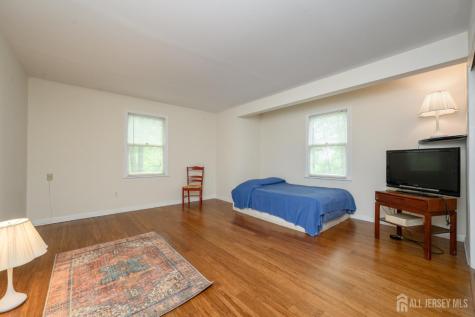 28 Countryside Drive Bernards NJ 07920