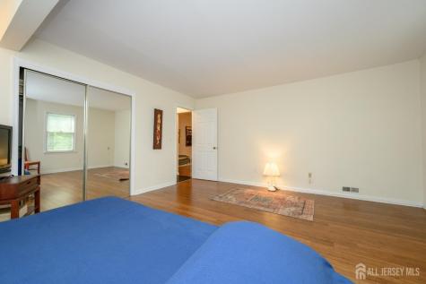 28 Countryside Drive Bernards NJ 07920