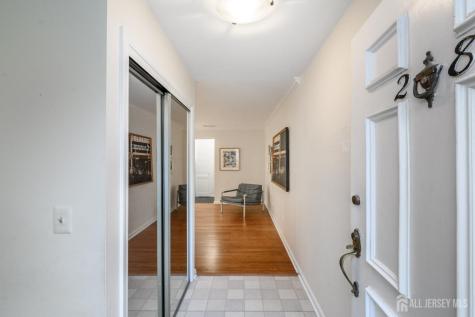 28 Countryside Drive Bernards NJ 07920