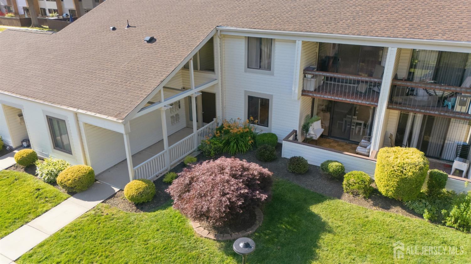 5 Avon Drive East Windsor NJ 08520