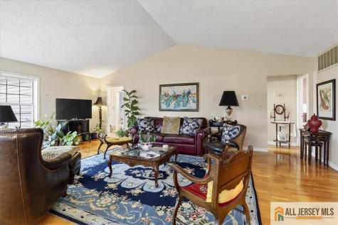 5 Wingate Court Monroe NJ 08831