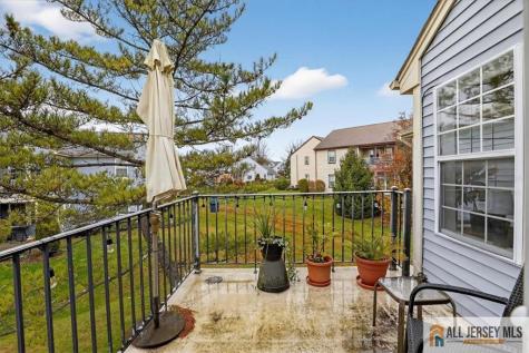 5 Wingate Court Monroe NJ 08831