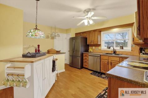 5 Wingate Court Monroe NJ 08831