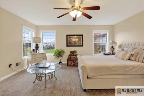 5 Wingate Court Monroe NJ 08831
