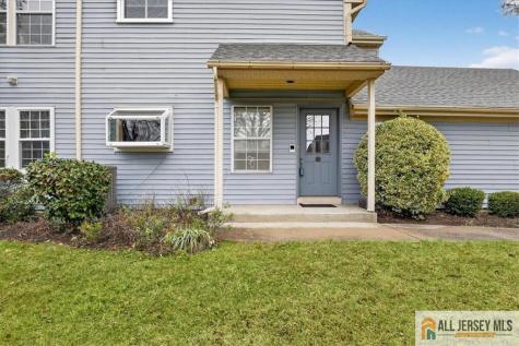 5 Wingate Court Monroe NJ 08831