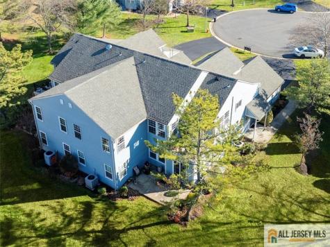 5 Wingate Court Monroe NJ 08831