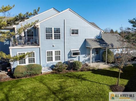 5 Wingate Court Monroe NJ 08831