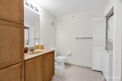 49 Liddle Avenue Edison NJ 08837